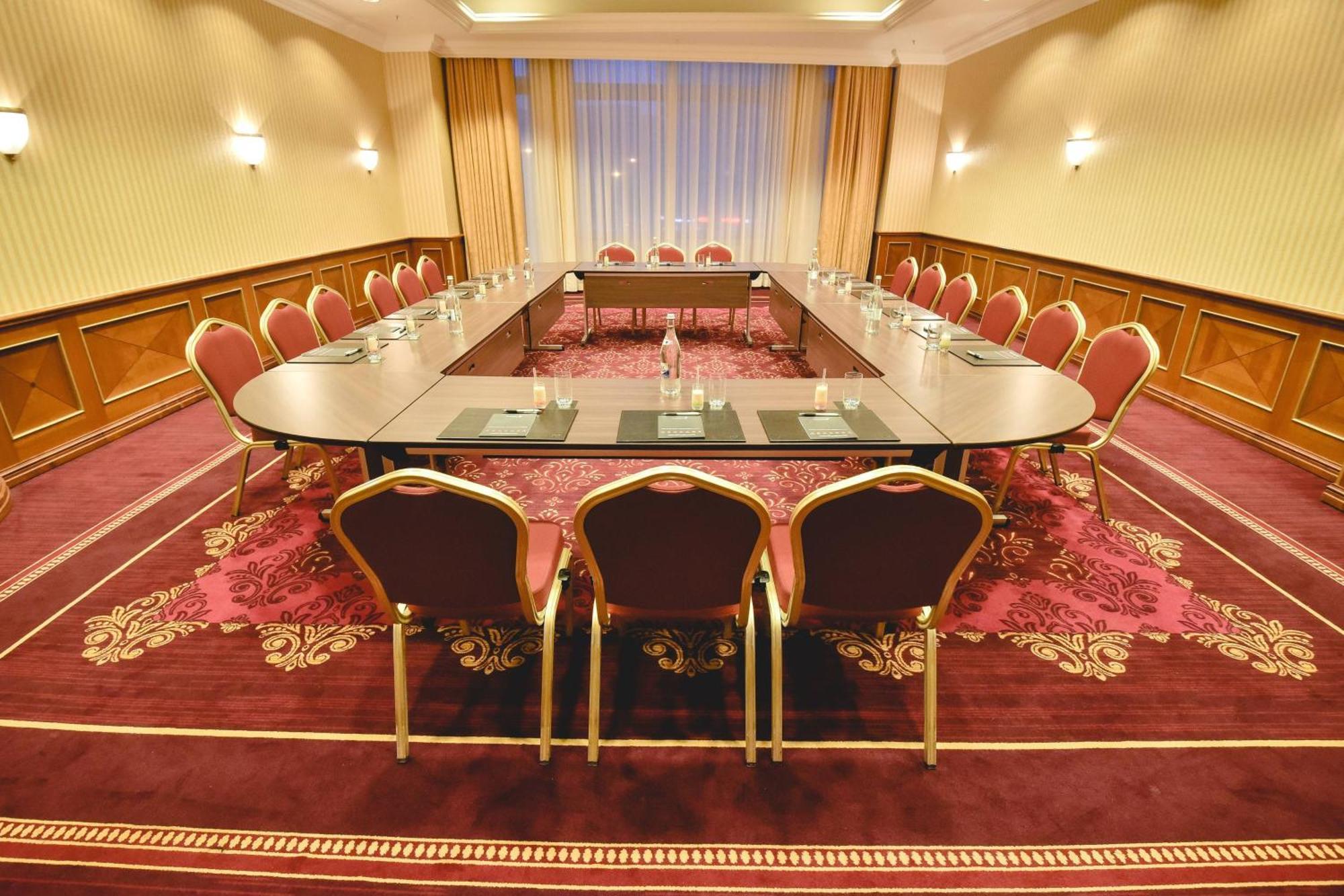Jw Marriott Grand 布加勒斯特