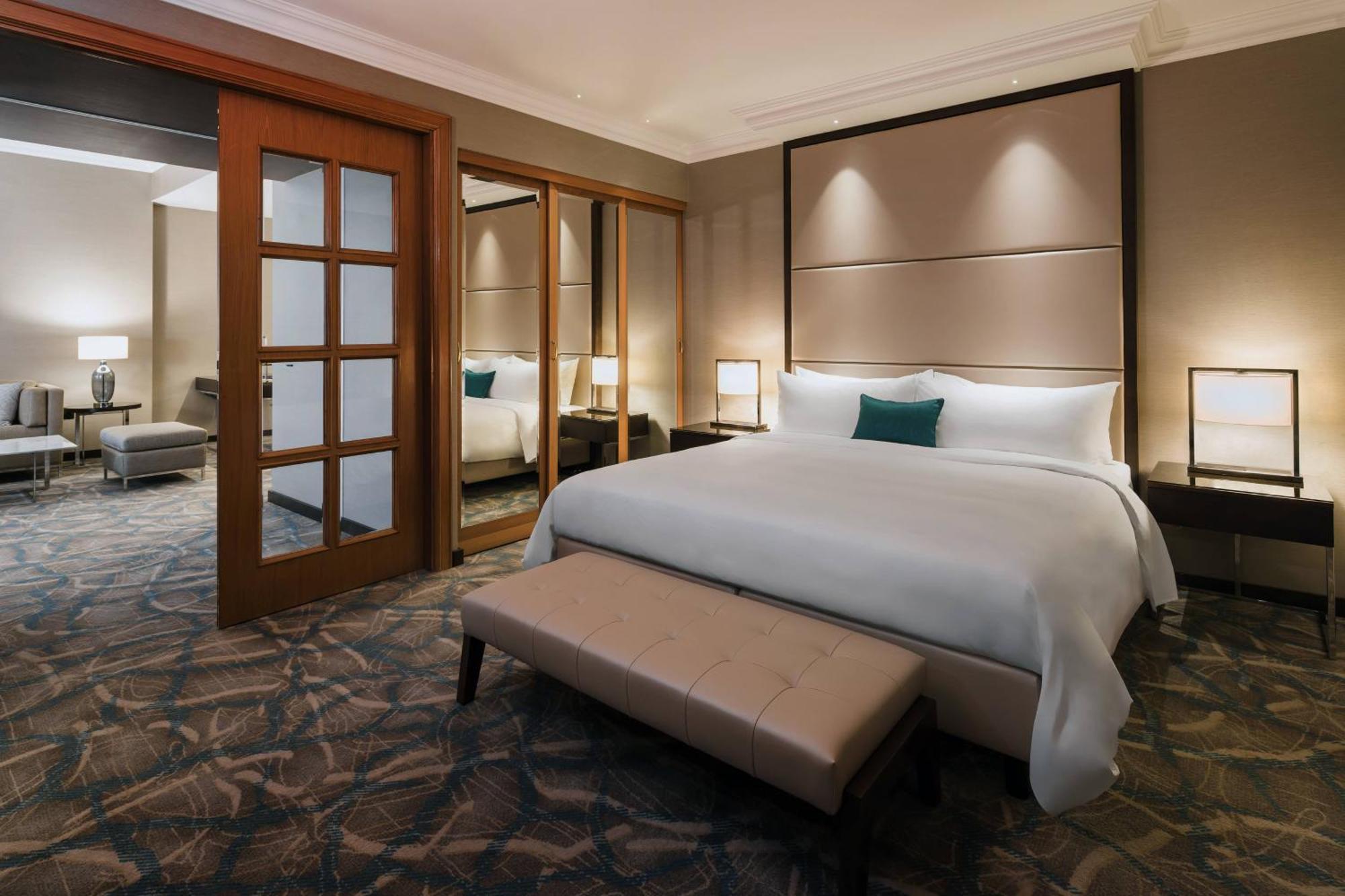 Jw Marriott Grand Hotel 5*