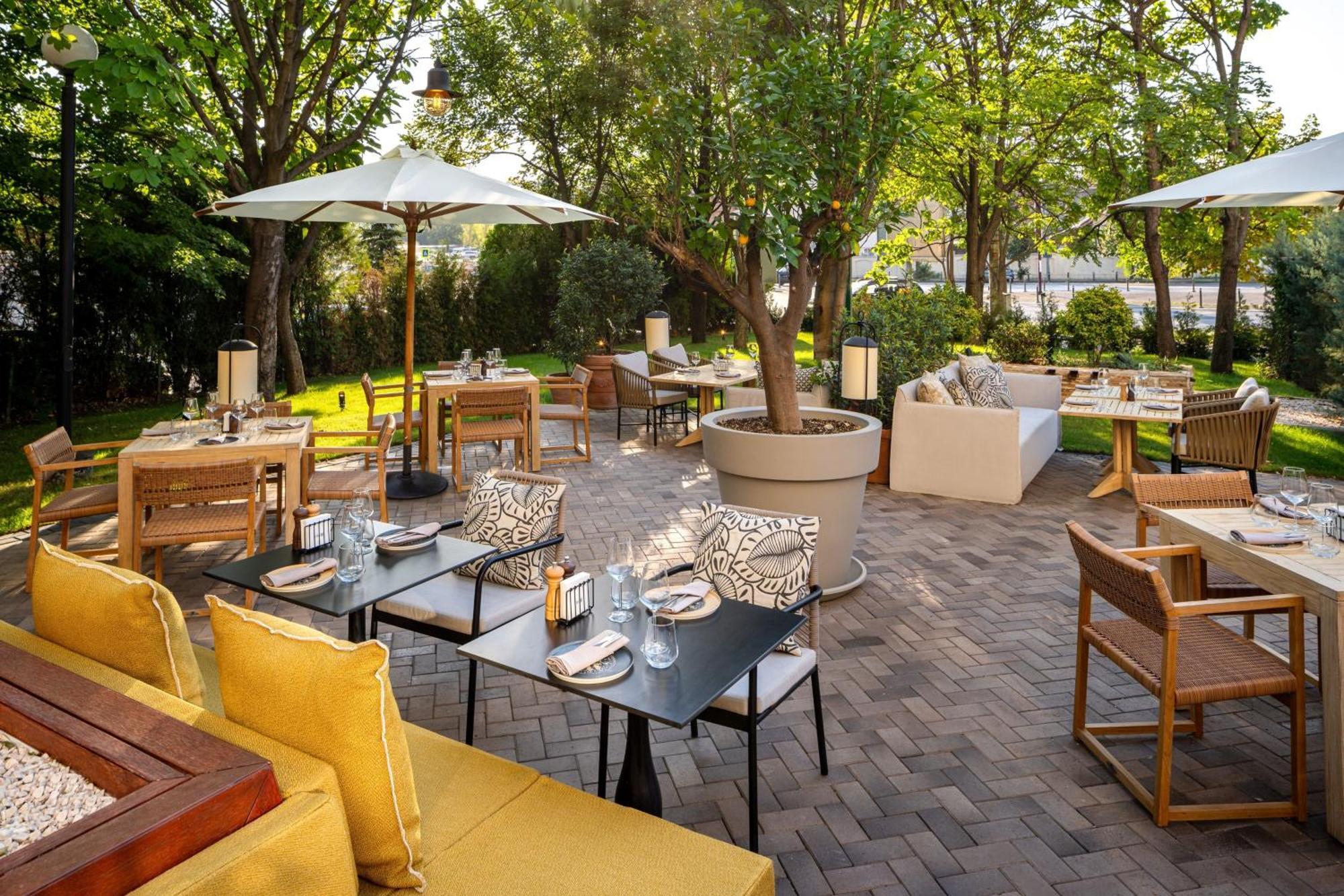 Jw Marriott Grand 5* Bukarest